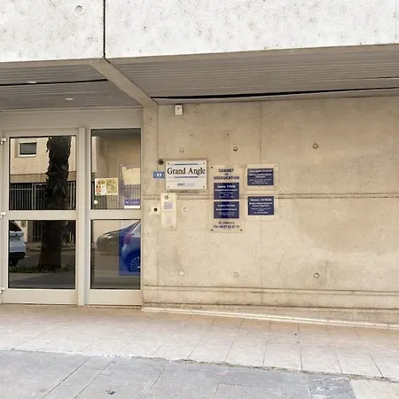 - 2-room For 4 People, Ultra *