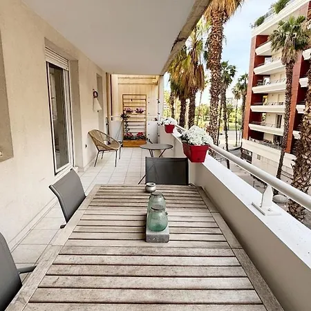 - 2-room For 4 People, Ultra * مونبيلييه